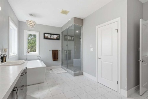 40 Vienna Close, Red Deer, AB - Indoor Photo Showing Laundry Room