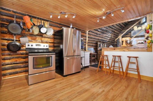 54051 Township Road 351A, Rural Clearwater County, AB - Indoor Photo Showing Kitchen