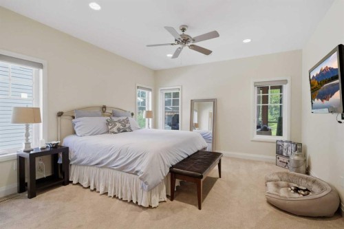 447 Summer Crescent, Rural Ponoka County, AB - Indoor Photo Showing Bedroom