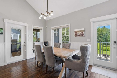 447 Summer Crescent, Rural Ponoka County, AB - Indoor Photo Showing Dining Room