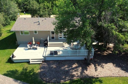 402 East Puffin Street, Pelican Point, AB - Outdoor With Deck Patio Veranda