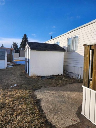 14 Parkview Avenue, Red Deer, AB 