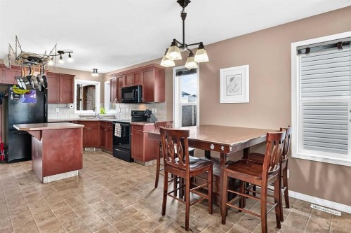 59 Lodge Place, Sylvan Lake, AB - Indoor