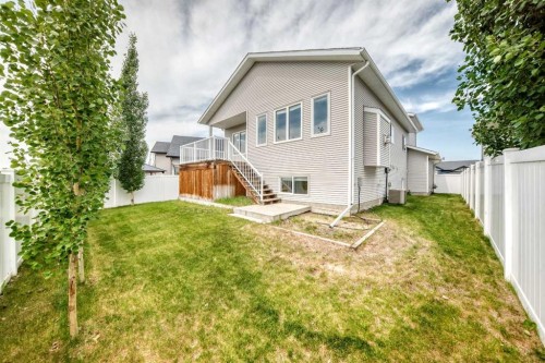 38 Cambridge Close, Blackfalds, AB - Outdoor