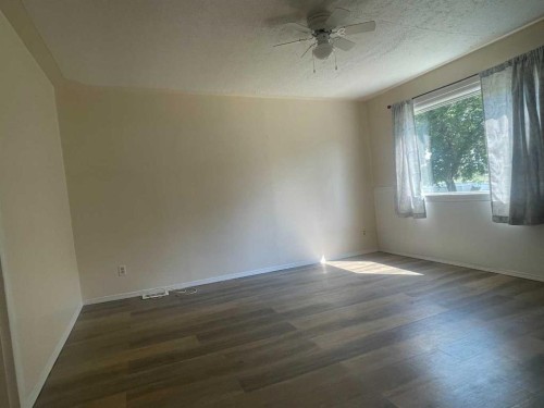 5306 50 Street, Camrose, AB - Indoor Photo Showing Other Room