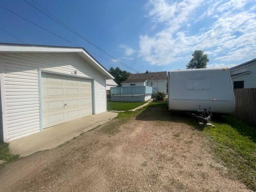 5306 50 Street, Camrose, AB - Outdoor With Exterior