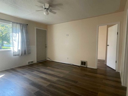 5306 50 Street, Camrose, AB - Indoor Photo Showing Other Room