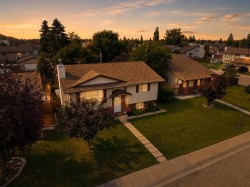 53 Reeves Crescent Red Deer, AB T4N 2Z4