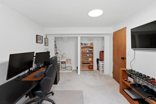 53 Reeves Crescent, Red Deer, AB - Indoor Photo Showing Office