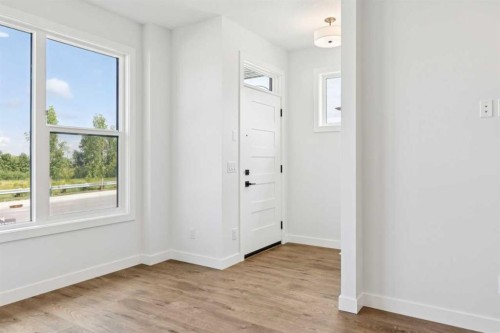 49 Silverton Glen Way Sw, Calgary, AB - Indoor Photo Showing Other Room