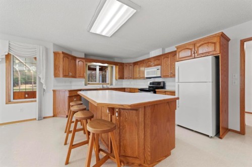 3806 50 Street, Camrose, AB - Indoor Photo Showing Kitchen