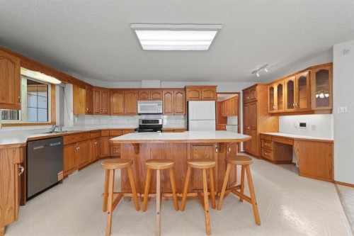 3806 50 Street, Camrose, AB - Indoor Photo Showing Kitchen With Double Sink