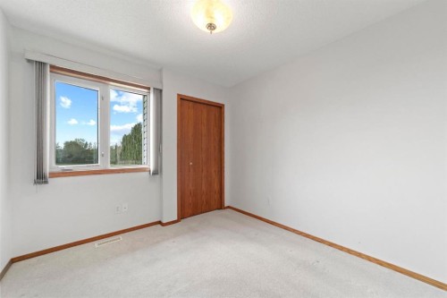 3806 50 Street, Camrose, AB - Indoor Photo Showing Other Room