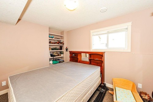 5206 33A Avenue, Camrose, AB - Indoor Photo Showing Bedroom