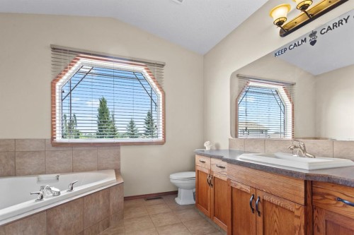 5408 59 Street, Camrose, AB - Indoor Photo Showing Bathroom