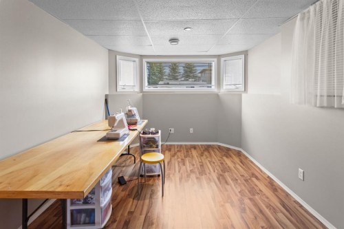 5408 59 Street, Camrose, AB - Indoor Photo Showing Other Room