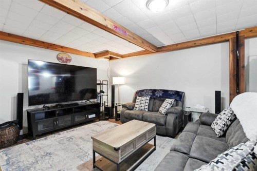 4803 47 Street, Rocky Mountain House, AB - Indoor Photo Showing Living Room