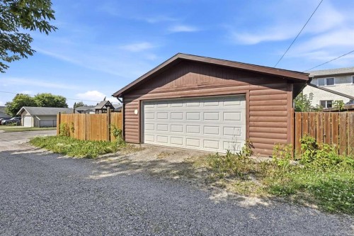 4803 47 Street, Rocky Mountain House, AB - Outdoor