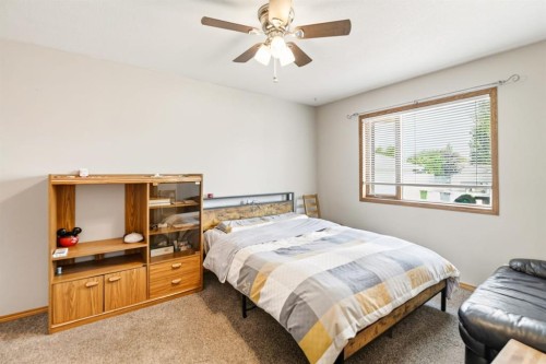 78 Duston Street, Red Deer, AB - Indoor Photo Showing Bedroom