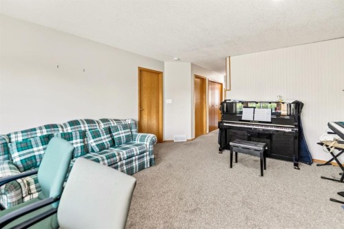 78 Duston Street, Red Deer, AB - Indoor