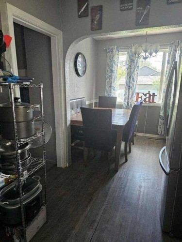 4817 40 Street, Lloydminster, SK - Indoor Photo Showing Dining Room