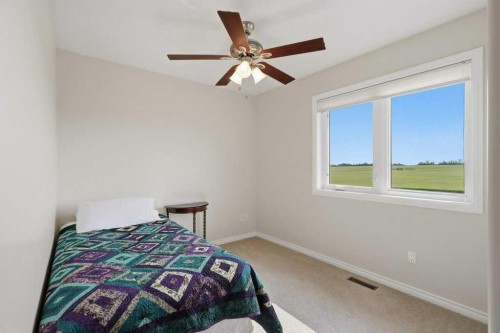 430057 Range Road 22, Rural Ponoka County, AB - Indoor Photo Showing Bedroom