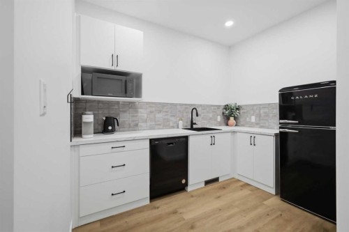 5016 50 Ave, Ponoka, AB 