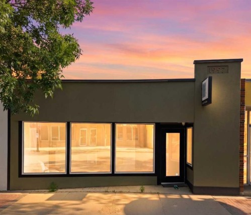 5016 50 Ave, Ponoka, AB 