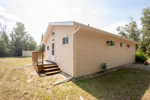 56 Lakeview Avenue, Gull Lake, AB - Outdoor With Exterior