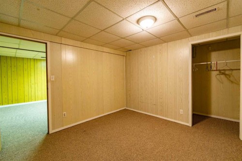 5005 53 Street, Castor, AB - Indoor Photo Showing Other Room