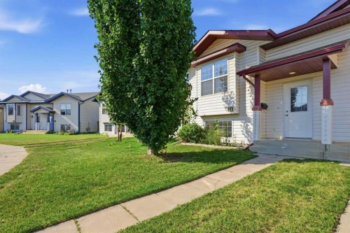 34 Keen Crescent, Red Deer, AB - Outdoor