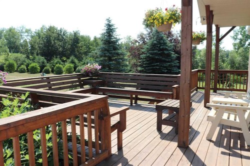 425062 Range Road 250, Rural Ponoka County, AB - Outdoor With Deck Patio Veranda