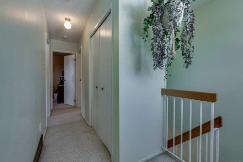165 Greig Drive, Red Deer, AB - Indoor Photo Showing Other Room