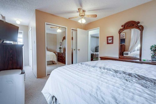 165 Greig Drive, Red Deer, AB - Indoor Photo Showing Bedroom