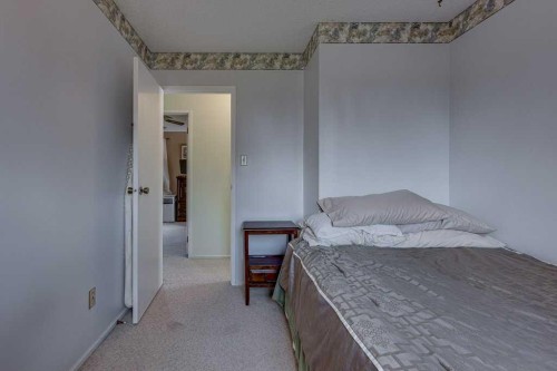 165 Greig Drive, Red Deer, AB - Indoor Photo Showing Bedroom
