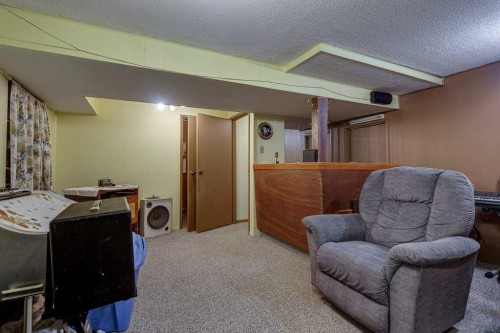 165 Greig Drive, Red Deer, AB - Indoor