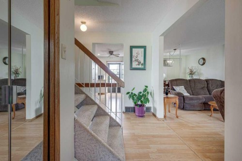 165 Greig Drive, Red Deer, AB - Indoor Photo Showing Other Room