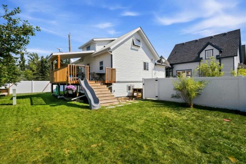 17-829 20 Street, Spruce View, AB - Outdoor