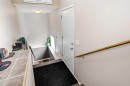 17-829 20 Street, Spruce View, AB  - Indoor Photo Showing Other Room 