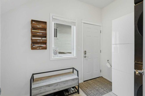 21 Regatta Way, Sylvan Lake, AB - Indoor Photo Showing Other Room