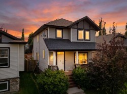 21 Regatta Way Sylvan Lake, AB T4S 0E9