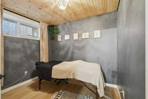 21 Regatta Way, Sylvan Lake, AB -  Photo Showing Other Room