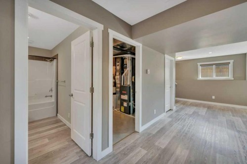 139 Garrison Circle, Red Deer, AB - Indoor Photo Showing Other Room