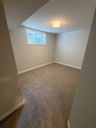 85 Gray Close, Sylvan Lake, AB - Indoor Photo Showing Other Room
