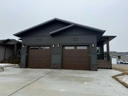 83 Gray Close, Sylvan Lake, AB - Outdoor