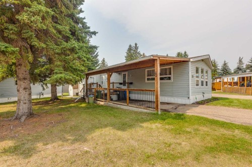 71 Parkside Avenue, Red Deer, AB 