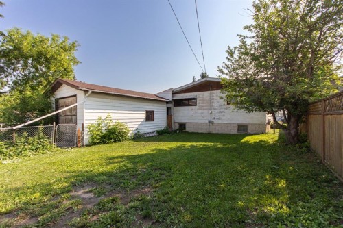 1910 26 Avenue, Delburne, AB - Outdoor