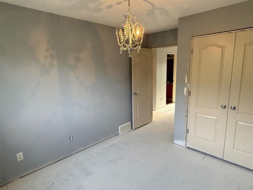 74 Parkway Drive, Blackfalds, AB - Indoor Photo Showing Other Room