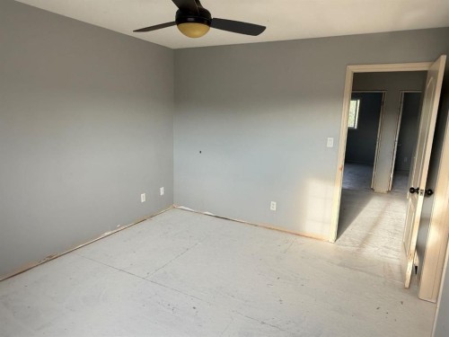 74 Parkway Drive, Blackfalds, AB - Indoor Photo Showing Other Room