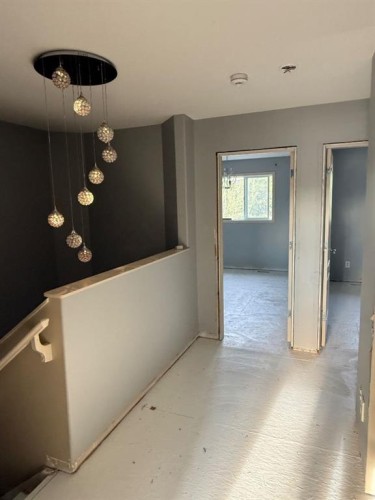 74 Parkway Drive, Blackfalds, AB - Indoor Photo Showing Other Room